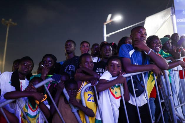 Senegal fans watch team s World Cup debut on giant screen DAKAR, SENEGAL - JUNE 16: Senegal fans watch their national team, Nationalteam s 2026 FIFA World Cup, WM, Weltmeisterschaft, Fussball Group I match against France on a giant screen set up at the African Renaissance Monument in Dakar, Senegal, on June 16, 2026. Hundreds of supporters gathered at the square ahead of kickoff, waving Senegalese flags and wearing national team jerseys as they followed the match. Cem Ozdel Anadolu Dakar Senegal. Editorial use only. Please get in touch for any other usage.  Copyright: x2026xAnadoluxCemxOzdelx