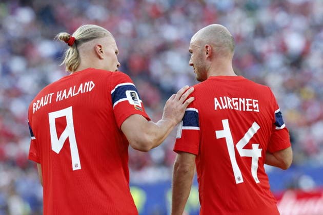 FIFA World Cup, WM, Weltmeisterschaft, Fussball 2026 - Group I - Iraq vs Norway Erling Haaland of Norway (L) celebrates with his teammate Fredrik Aursnes after scoring the 2-1 goal during the FIFA World Cup 2026 group stage match Iraq against Norway, in Boston, Massachusetts, USA, 16 June 2026. BOSTON United States  Copyright: xGREGxM.xCOOPERx