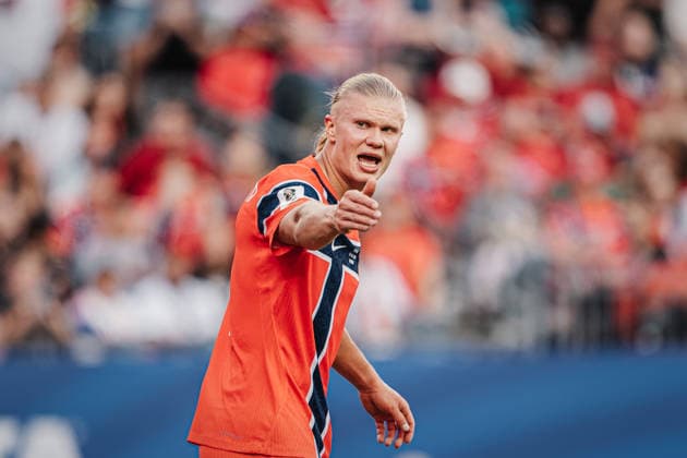 Mens Soccer 2026 FIFA World Cup Group I Iraq vs. Norway June 16, 2026 Erling Haaland 9, Norway gives instructions Boston, Boston Stadium, Massachusetts, United States of America,detected_source_language