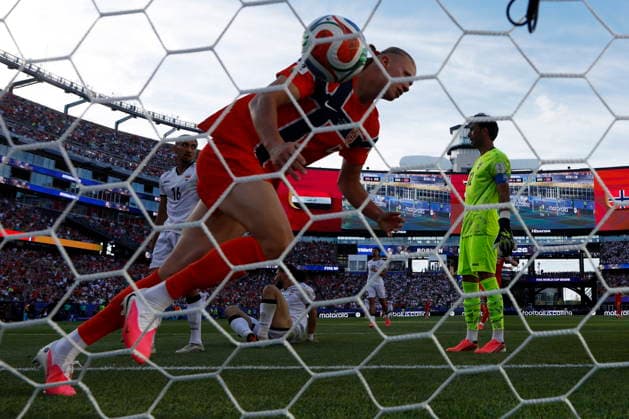 FIFA World Cup, WM, Weltmeisterschaft, Fussball 2026 - Group I - Iraq vs Norway Erling Haaland of Norway (L) celebrates scoring the 0-1 goal during the FIFA World Cup 2026 group stage match Iraq against Norway, in Boston, Massachusetts, USA, 16 June 2026. BOSTON United States  Copyright: xGREGxM.xCOOPERx