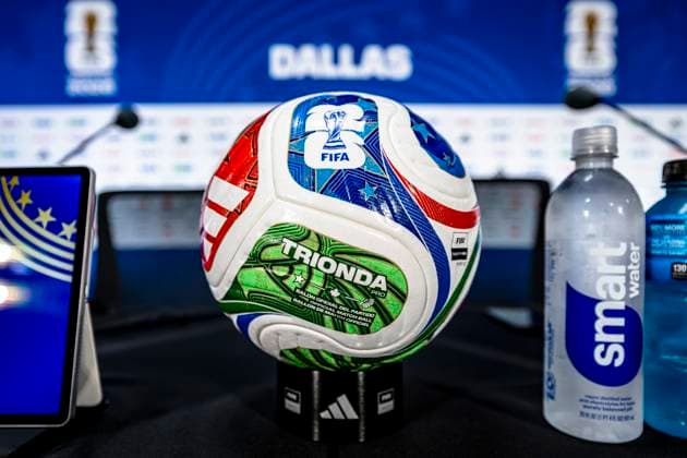 DALLAS The Adidas Trionda match ball on the press conference table during the 2026 World Cup, England Match Day 1 press conference at AT&T Stadium on June 16, 2026, in Dallas, United States. Photo by Stefan Koops, EYE4IMAGES, DeFodi Images,detected_source_language