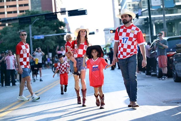 Dallas, 160626. Numerous Croatian fans gathered at the American-Croatian Friendship Parade, which started from Civic Garden to Ferris Plaza. The event was organized before the match of the Croatian national football team. Photo: Boris Kovacev CROPIX Copyright: xxBorisxKovacevx navijaci_dallas35-160626