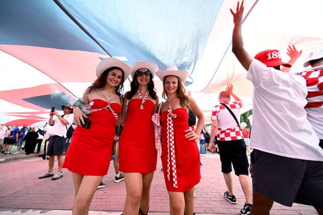 Dallas, 160626. Numerous Croatian fans gathered at the American-Croatian Friendship Parade, which started from Civic Garden to Ferris Plaza. The event was organized before the match of the Croatian national football team. Photo: Boris Kovacev CROPIX Copyright: xxBorisxKovacevx navijaci_dallas49-160626