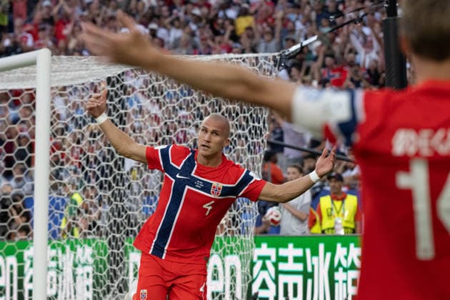 June 16, 2026, Boston, Ma, USA: Norway defender Leo Â¯stigÅ’rd (4) celebrates his goal during FIFA World Cup, WM, Weltmeisterschaft, Fussball match between Iraq and Norway at Boston Stadium Boston USA - ZUMAc268 20260616_zsp_c268_006 Copyright: xJamesxPatrickxCooperx