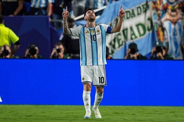 Lionel Messi of Argentina celebrates his second goal Argentina v Algeria, 2026 FIFA World Cup, WM, Weltmeisterschaft, Fussball Group J, Football, Kansas City Stadium, Kansas, Missouri, USA - 16 Jun 2026Kansas Kansas City Stadium Missouri (MO) United States of America EDITORIAL USE ONLY No use with unauthorised audio, video, data, fixture lists, club league logos or live services. Online in-match use limited to 120 images, no video emulation. No use in betting, games or single club league player publications.  Copyright: xIsmaelxAdnan Shutterstockx 16929214dn