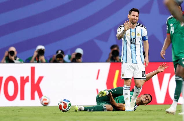 (260617) -- KANSAS CITY, June 17, 2026 -- Lionel Messi of Argentina reacts during the group J match between Argentina and Algeria at the FIFA World Cup, WM, Weltmeisterschaft, Fussball 2026 at Kansas City Stadium in Kansas City, the United States, June 16, 2026. ) (SP)U.S.-KANSAS CITY-FOOTBALL-FIFA WORLD CUP-GROUP J-ARG VS ALG LixMing 