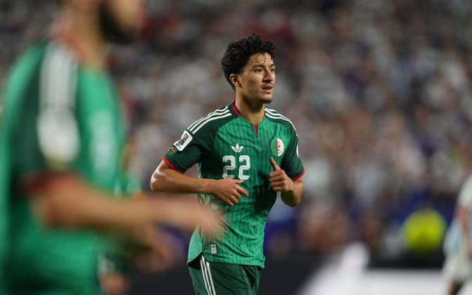 Ibrahim Maza of Algeria watches the match between Argentina and Algeria in Group J of the 2026 FIFA World Cup at Kansas Stadium in Kansas, United States, on June 16, 2026. Photo by DeFodi Images (Thor Wegner),detected_source_language