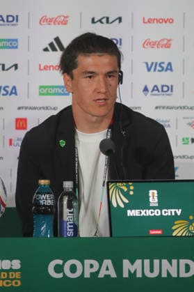 Colombia v Uzbekistan FIFA World Cup, WM, Weltmeisterschaft, Fussball 2026 Group K press conference, PK, Pressekonferenz Eldor Shomurodov forward of Uzbekistan national soccer team speaks during a press conference ahead of the FIFA World Cup Group K first-round match between Colombia and Uzbekistan at Mexico City Stadium. on June 16, 2026 in Mexico City, Mexico. (Photo by Ian Robles Eyepix Group) Copyright: xIanxRobles xEyepixxGroupx EL_16062026_187424JPEG