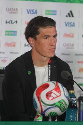 Colombia v Uzbekistan FIFA World Cup, WM, Weltmeisterschaft, Fussball 2026 Group K press conference, PK, Pressekonferenz Eldor Shomurodov forward of Uzbekistan national soccer team speaks during a press conference ahead of the FIFA World Cup Group K first-round match between Colombia and Uzbekistan at Mexico City Stadium. on June 16, 2026 in Mexico City, Mexico. (Photo by Ian Robles Eyepix Group) Copyright: xIanxRobles xEyepixxGroupx EL_16062026_187410JPEG