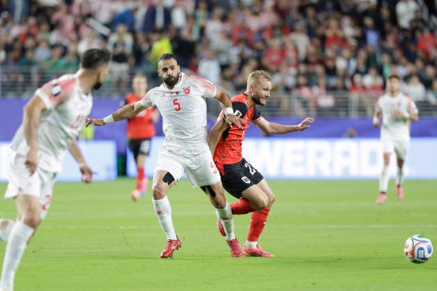 SOCCER - FIFA World Cup, WM, Weltmeisterschaft, Fussball 2026 SANTA CLARA,CALIFORNIA,USA,17.JUN.26 - SOCCER - FIFA World Cup 2026, group stage, Austria vs Jordan. Image shows Yazan Alarab (JOR) and Konrad Laimer (AUT).  GEPAxpictures xArminxRauthner