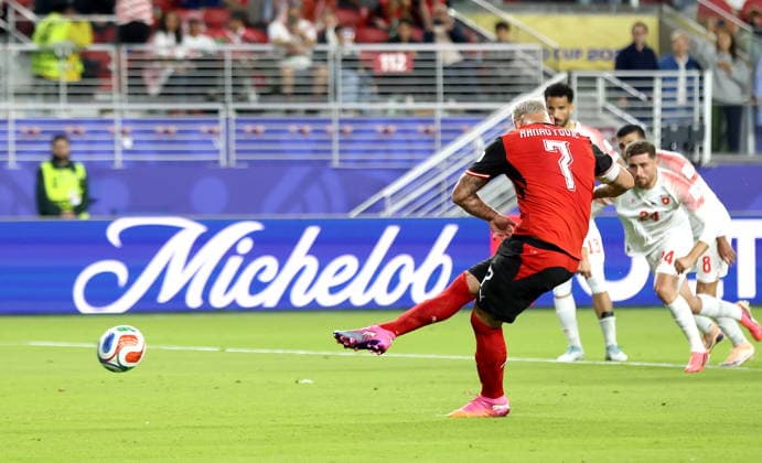 FIFA World Cup, WM, Weltmeisterschaft, Fussball 2026 - Group J - Austria vs Jordan Marko Arnautovic of Austria scoring his team s third goal from a penalty during the FIFA World Cup 2026 group stage match Austria against Jordan, in San Francisco, USA, 16 June 2026. SAN FRANCISCO United States  Copyright: xBENJAMINxFANJOYx