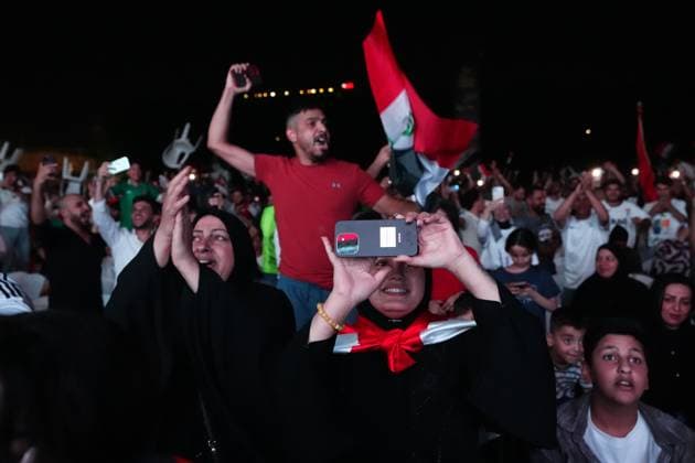 Iraqi football fans gather to watch Iraq v Norway World Cup match BAGHDAD, IRAQ - JUNE 17: Iraqi football fans gather around a giant screen set up in the garden of Al-Karkh Sports Club to watch their national team, Nationalteam face Norway in the 2026 FIFA World Cup, WM, Weltmeisterschaft, Fussball in the capital Baghdad, Iraq, on June 17, 2026. Murtadha Al-Sudani Anadolu Baghdad Iraq. Editorial use only. Please get in touch for any other usage.  Copyright: x2026xAnadoluxMurtadhaxAl-Sudanix