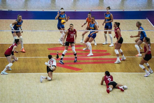 FIVB Women s Nations League 2026. Kacey Jost of Canada competes during the FIVB Women s Volleyball Nations League match between Canada and the Netherlands in Bangkok, Thailand, on June 17, 2026. Bangkok Bangkok Thailand  Copyright: xAnusakxLaowilasx originalFilename:laowilas-notitle260617_npIxM.jpg