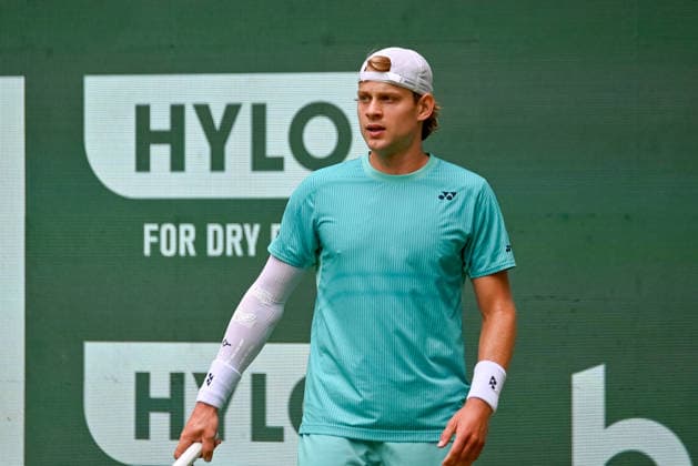 Zizou Bergs BEL TERRA WORTMANN Open 2026, Tennis, ATP, Mens 500, Tournament, Main Draw, June 17, 2026, TERRA WORTMANN Open 2026, Tennis, ATP, Mens 500, Tournament, Main Draw, June 17, 2026, Indoor,detected_source_language Copyright: xEibner-Pressefoto RobertxGertzenx EP_RGN