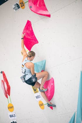 June 17, 2026 Climbing Bouldering World Climbing Series Innsbruck 2026 Womens Qualifying Round Anna Lechner GER Innsbruck Climbing Center Innsbruck Austria,detected_source_language