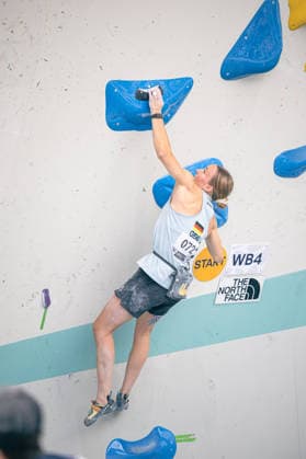 June 17, 2026 Climbing Bouldering World Climbing Series Innsbruck 2026 Womens Qualifying Round Anna Lechner GER Innsbruck Climbing Center Innsbruck Austria,detected_source_language
