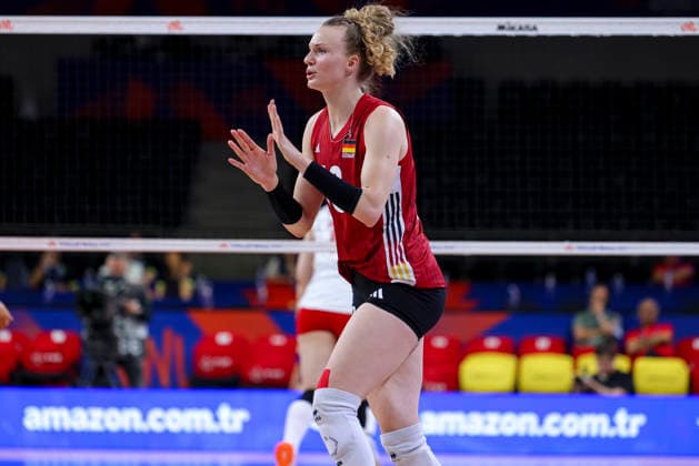 Germany v China - Volleyball Nations League 2026 Ankara Stage Emilia Weske, number 13, celebrates after scoring a point during the FIVB Volleyball Nations League (VNL) match between Germany and China at the Ankara Arena in Ankara, Turkey, on June 17, 2026. Ankara Turkey  Copyright: xÃ‡aÄülarxOskayx originalFilename:oskay-volleyba260617_npmVk.jpg