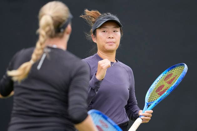 Lexus Nottingham Open - Day Three Eudice Chong of Hong Kong competes during her Round of 32 singles match at the 2026 Lexus Nottingham Open Women s tennis tournament at the Nottingham Tennis Centre in Nottingham, England, on June 17, 2026. Nottingham Great Britain United Kingdom  Copyright: xOwenxHammondx originalFilename:hammond-2026lexu260617_npgVo.jpg