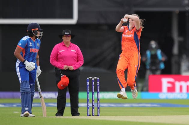 India Women v Netherlands Women, ICC Women s T20 World Cup Iris Swilling of Netherlands Women bowling during the ICC Women s T20 World Cup match between India Women and Netherlands Women at Headingley Stadium, Leeds, UK on 17 June 2026. Leeds Headingley Stadium West Yorkshire UK Editorial use only , Copyright: xAlunxRobertsx PSI-24328-0010