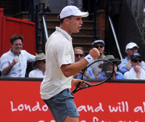 Tennis - HSBC Queen™s Club Championships - Men s ATP, Tennis Herren Tour 500 Tournament - Queen™s Club, London - Wednesday 17th June 2026 Men™s Singles, Second Round; Andy Murray Arena: Adrian Mannarino (FRA) vs. Arthur Fery (GBR) Arthur Fery wins the first set COLORSPORT ANDREW COWIE 