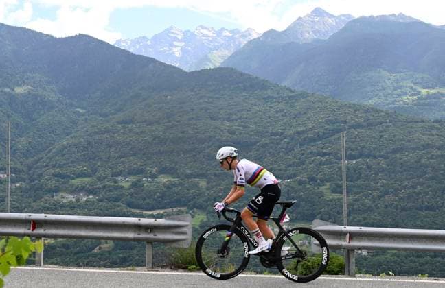 Tour de Suisse 2026 Stage 1 SONDRIO, ITALY - JUNE 17 : Pogacar Tadej (SLO) of UAE Team Emirates - XRG during stage 1 of the 89th edition of Tour de Suisse an UCI World Tour 2.UWT cycling road race stage for Men Elite of 144 km with start in Sondrio and finish in Sondrio on June 17, 2026 in Sondrio, Italy, 17 06 2026 ( Motordriver Guy De Vuyst - Sondrio Italy  Copyright: xVincentxKalutx