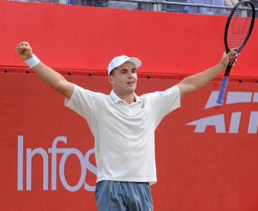 Tennis - HSBC Queen™s Club Championships - Men s ATP, Tennis Herren Tour 500 Tournament - Queen™s Club, London - Wednesday 17th June 2026 Men™s Singles, Second Round; Andy Murray Arena: Adrian Mannarino (FRA) vs. Arthur Fery (GBR) Arthur Fery celebrates winning match point COLORSPORT ANDREW COWIE 