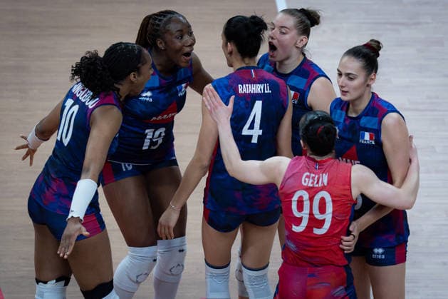 France v Brazil - Volleyball Nations League ANKARA, TURKIYE - JUNE 17: Players of France celebrate after scoring a point during the Volleyball Nations League (VNL) match between France and Brazil at Ankara Sports Hall in Ankara, Turkiye on June 17, 2026. Ahmet Serdar Eser Anadolu Ankara Turkey. Editorial use only. Please get in touch for any other usage.  Copyright: x2026xAnadoluxAhmetxSerdarxEserx