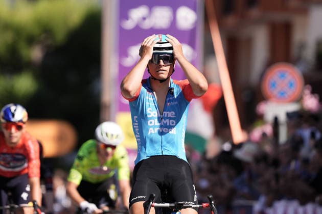 Italy s Matteo Fiorin of Solme Olmo Arvedi stage winner during Stage 4 of the Giro Next Gen 2026, from Matera to Corato (Molino Casillo), Italy, Wednesday, June 17, 2026.  Copyright: xMassimoxPaolone LaPressex