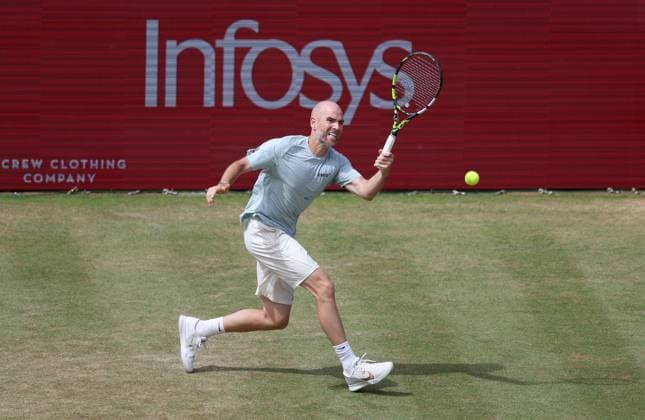 Adrian Mannarino of France in action HSBC Queen s Club Championships, Day Twelve, Tennis, Queen s Club, West Kensington, London, UK - 17 Jun 2026London Queen s Club United Kingdom  Copyright: xEllaxLing Shutterstockx 16924338cq