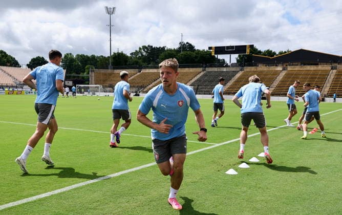 FIFA World Cup, WM, Weltmeisterschaft, Fussball 2026 - Czechia training session Czechia s national soccer players attend a training session in Kennesaw, Georgia, USA, 17 June 2026. Czechia will face South Africa on 18 June in a FIFA World Cup 2026 group A match. KENNESAW United States  Copyright: xRONALDxWITTEKx