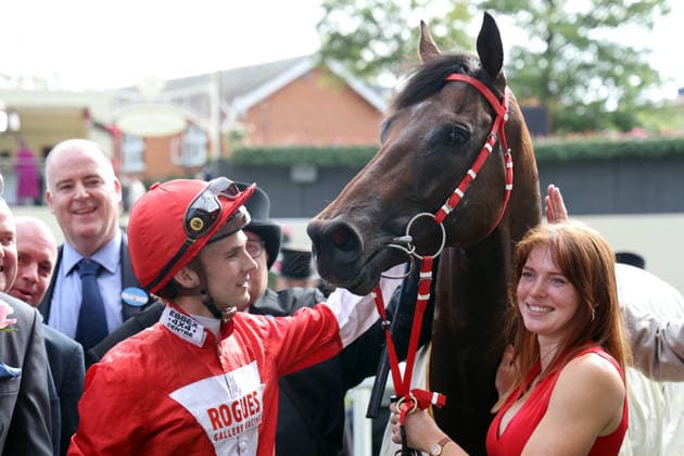 June 17, 2026, Ascot, Windsor, GBR Rogue Diplomat with Harry Davies after winning the Royal Hunt Cup at Ascot Racecourse Horse, Jockey, Rogue Diplomat, Davies, Victory 260617D596ROYAL ASCOT JPG,detected_source_language