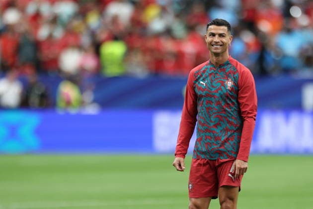 FIFA World Cup, WM, Weltmeisterschaft, Fussball 2026 - Group K - Portugal vs DR Congo Cristiano Ronaldo of Portugal warms up prior to the FIFA World Cup 2026 group stage match between Portugal and DR Congo, in Houston, Texas, USA, 17 June 2026. Houston United States  Copyright: xMIGUELxA.xLOPESx