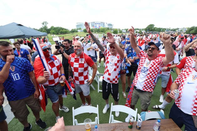 England v Croatia: Group L - FIFA World Cup, WM, Weltmeisterschaft, Fussball 2026 Croatian fans are seen in front of Dallas stadium ahead of the FIFA World Cup 2026 Group L match between England and Croatia at Dallas Stadium on June 17, 2026 in Dallas, Texas.  SanjinxStrukic PIXSELL