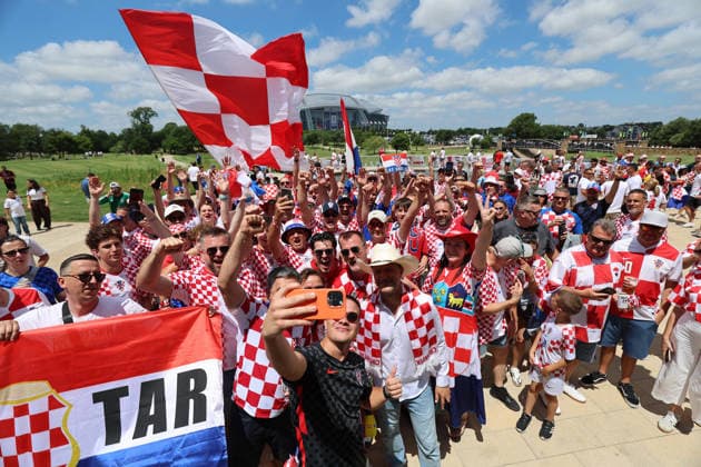 Football, 2026 FIFA World Cup, England v Croatia, fans in Dallas