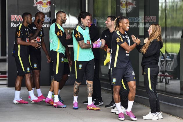 Brazilian Team greets staff before training at their New Jersey base the Columbia Park Training Facility in Morristown, NJ, United States. (Photo by Rebekah Wynkoop SPP)  Copyright: xRebekahxWynkoop SPPx Sportspressphoto_SPR168563
