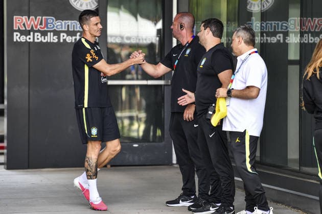Ibanez greets staff before training at their New Jersey base the Columbia Park Training Facility in Morristown, NJ, United States. (Photo by Rebekah Wynkoop SPP)  Copyright: xRebekahxWynkoop SPPx Sportspressphoto_SPR168564