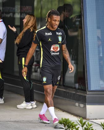 Danilo enters training at their New Jersey base the Columbia Park Training Facility in Morristown, NJ, United States. (Photo by Rebekah Wynkoop SPP)  Copyright: xRebekahxWynkoop SPPx Sportspressphoto_SPR168565