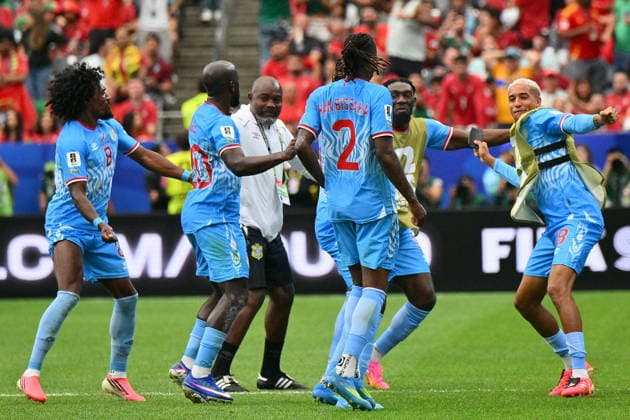 FIFA World Cup, WM, Weltmeisterschaft, Fussball 2026 - Group K - Portugal vs DR Congo Yoane Wissa (2-L) of DR Congo celebrates with teammates after scoring the 1-1 equalizer during the FIFA World Cup 2026 group stage match Portugal against Democratic Republic of Congo, in Houston, USA, 17 June 2026. HOUSTON United States  Copyright: xSAMxWASSONx