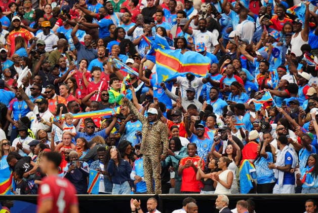 Portugal v DR Congo - FIFA World Cup, WM, Weltmeisterschaft, Fussball 2026 - Group K HOUSTON, USA - JUNE 17: Fans celebrate after Yoane Wissa (20) of DR Congo scored a goal during the 2026 FIFA World Cup First Stage Group K match between Portugal and DR Congo at NRG Stadium (Houston Stadium) in Houston, Texas, United States on June 17, 2026. Hakan Akgun Anadolu Texas United States. Editorial use only. Please get in touch for any other usage.  Copyright: x2026xAnadoluxHakanxAkgunx