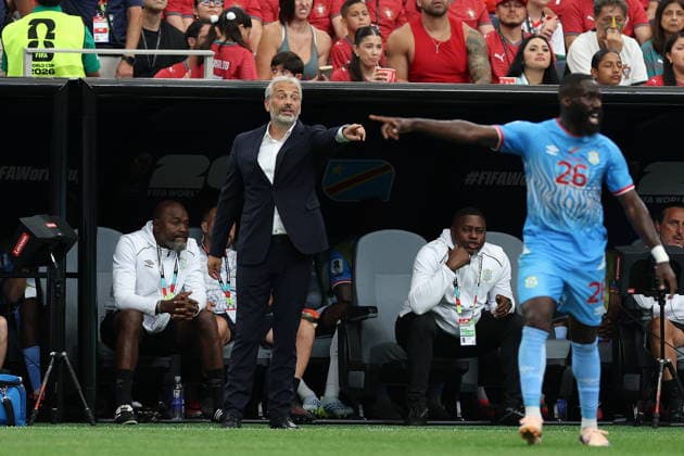FIFA World Cup, WM, Weltmeisterschaft, Fussball 2026 - Group K - Portugal vs DR Congo DR Congo head coach Sebastien Desabre gestures during the FIFA World Cup 2026 group stage match between Portugal and DR Congo, in Houston, Texas, USA, 17 June 2026. Houston United States  Copyright: xMIGUELxA.xLOPESx