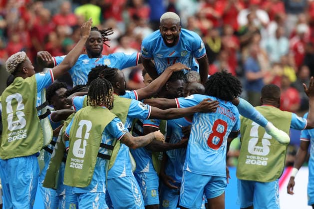 DR Congo s players celebrate after scoring the 1-1 during a 2026 World Cup Group K soccer match between Portugal and the Democratic Republic of Congo, in Houston, Texas, USA, 17 June 2026 . Portugal vs Democratic Republic of Congo !ACHTUNG: NUR REDAKTIONELLE NUTZUNG!  Copyright: xCarlosxRamírezx GRAF355 20260617-55020626455_1