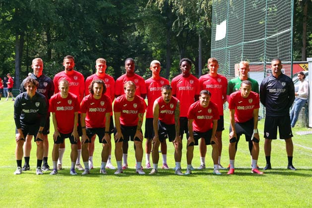 Photo, from left to right