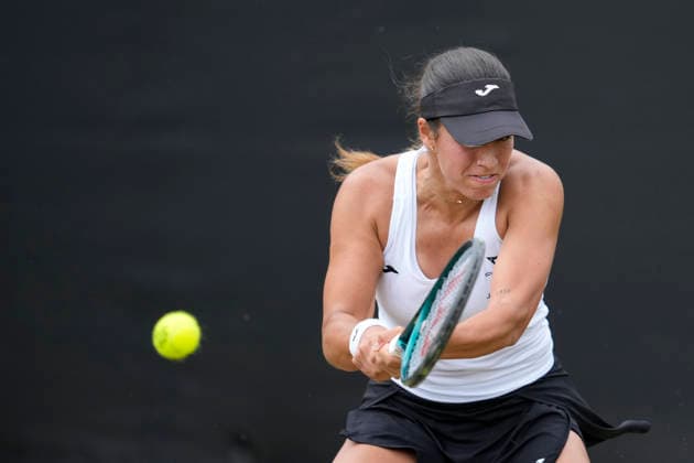 Lexus Nottingham Open - Day Three Jessica Bouzas Maneiro of Spain in action during her Round of 16 singles match at the 2026 Lexus Nottingham Open Women s tennis tournament at the Nottingham Tennis Centre in Nottingham, England, on June 17, 2026. London Great Britain United Kingdom  Copyright: xOwenxHammondx originalFilename:hammond-2026lexu260617_npXSi.jpg