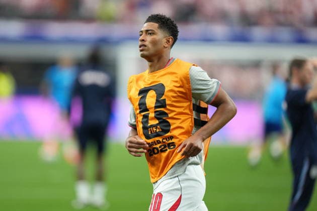 FIFA World Cup, WM, Weltmeisterschaft, Fussball 2026 - Group L - England vs Croatia Jude Bellingham of England warms up ahead of the FIFA World Cup 2026 group stage match England against Croatia, in Dallas, Texas, USA, 17 June 2026. DALLAS United States  Copyright: xJEFFREYxMCWHORTERx