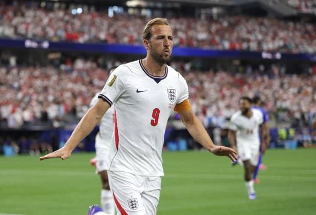 FIFA World Cup, WM, Weltmeisterschaft, Fussball 2026 - England v Croatia TEXAS, UNITED STATES OF AMERICA, June 17: GOAL 1-0, Harry Kane of England national team, Nationalteam goal celebration after scoring a penalty kick to put England 1-0 ahead during the FIFA World Cup 2026 match in Group L between England v Croatia at Dallas Stadium, Arlington, Texas, on 17 June. (Photo by DC Photo Crystal Pix) Arlington Dallas Stadium United States Of America Copyright: xDCxPhotox xCrystaxPixx SportsxPressxPhotox Sportspressphoto_SPR168765