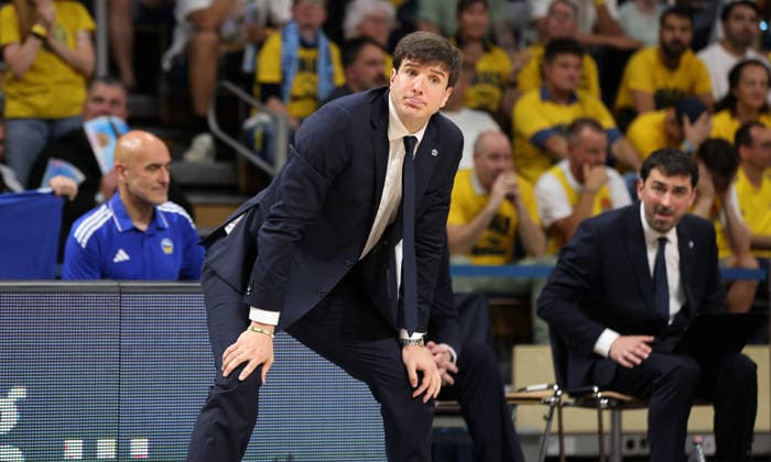Coach Pedro Calles