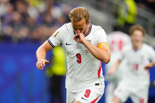 June 17, 2026, Arlington, Texas, United States: Harry Kane of England celebrates a goal during the FIFA World Cup, WM, Weltmeisterschaft, Fussball 2026 Group L match between England and Croatia at Dallas Stadium on June 17, 2026 in Arlington, Texas. Arlington United States - ZUMAa181 20260617_zaa_a181_037 Copyright: xJosexBretonx