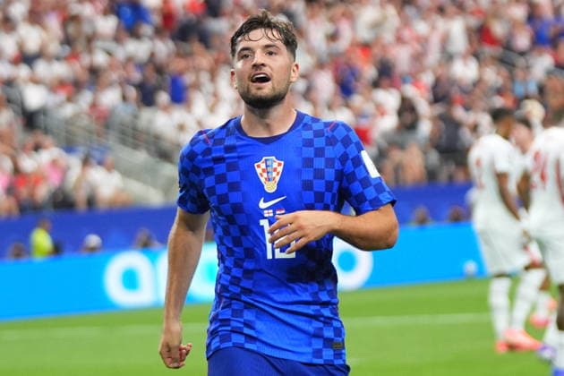 FIFA World Cup, WM, Weltmeisterschaft, Fussball 2026 - Group L - England vs Croatia Martin Baturina of Croatia celebrates scoring the 1-1 goal during the FIFA World Cup 2026 group stage match England against Croatia, in Dallas, Texas, USA, 17 June 2026. DALLAS United States  Copyright: xJEFFREYxMCWHORTERx