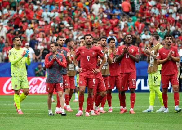 HOUSTON, TX - JUNE 17: Goncalo Ramos 9 of Portugal and teammates applaud the fans during the FIFA World Cup, WM, Weltmeisterschaft, Fussball 2026 Group K match between Portugal and Congo DR on June 17, 2026 at Houston Stadium in Houston, Texas.(Photo by Leslie Plaza Johnson Icon Sportswire) SOCCER: JUN 17 FIFA World Cup 26 Group K - Portugal vs Congo DR EDITORIAL USE ONLY Icon260617029