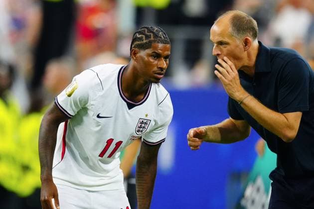 Thomas Tuchel, coach of England talks to Marcus Rashford England v Croatia, 2026 FIFA World Cup, WM, Weltmeisterschaft, Fussball Group L, Football, Dallas Stadium, Arlington, Texas, USA - 17 Jun 2026Arlington Dallas Stadium Texas (TX) United States of America EDITORIAL USE ONLY No use with unauthorised audio, video, data, fixture lists, club league logos or live services. Online in-match use limited to 120 images, no video emulation. No use in betting, games or single club league player publications.  Copyright: xJavierxGarcia Shutterstockx 16928920dj